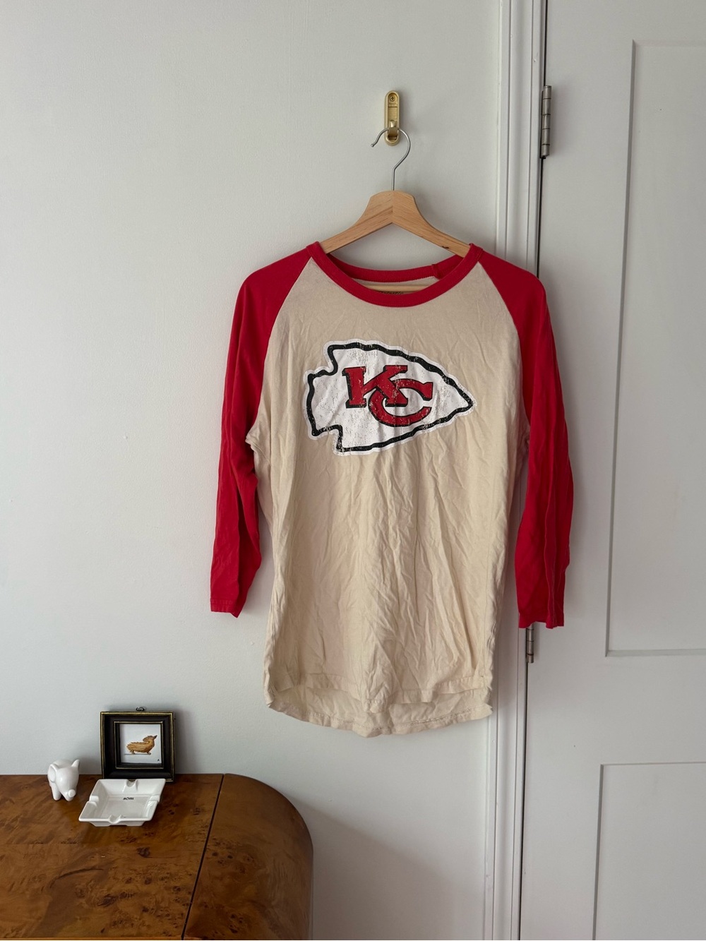 Vintage raglan baseball sleeve KC chiefs nfl T shirt size m